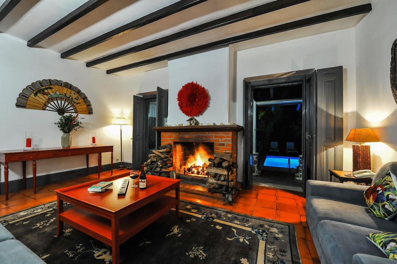 Santo Antonio'S Guesthouse 카스카이스 외부 사진